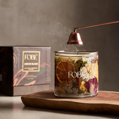 Amber Blush Candle (Sweet Amber - Cedarwood – Patchouli)